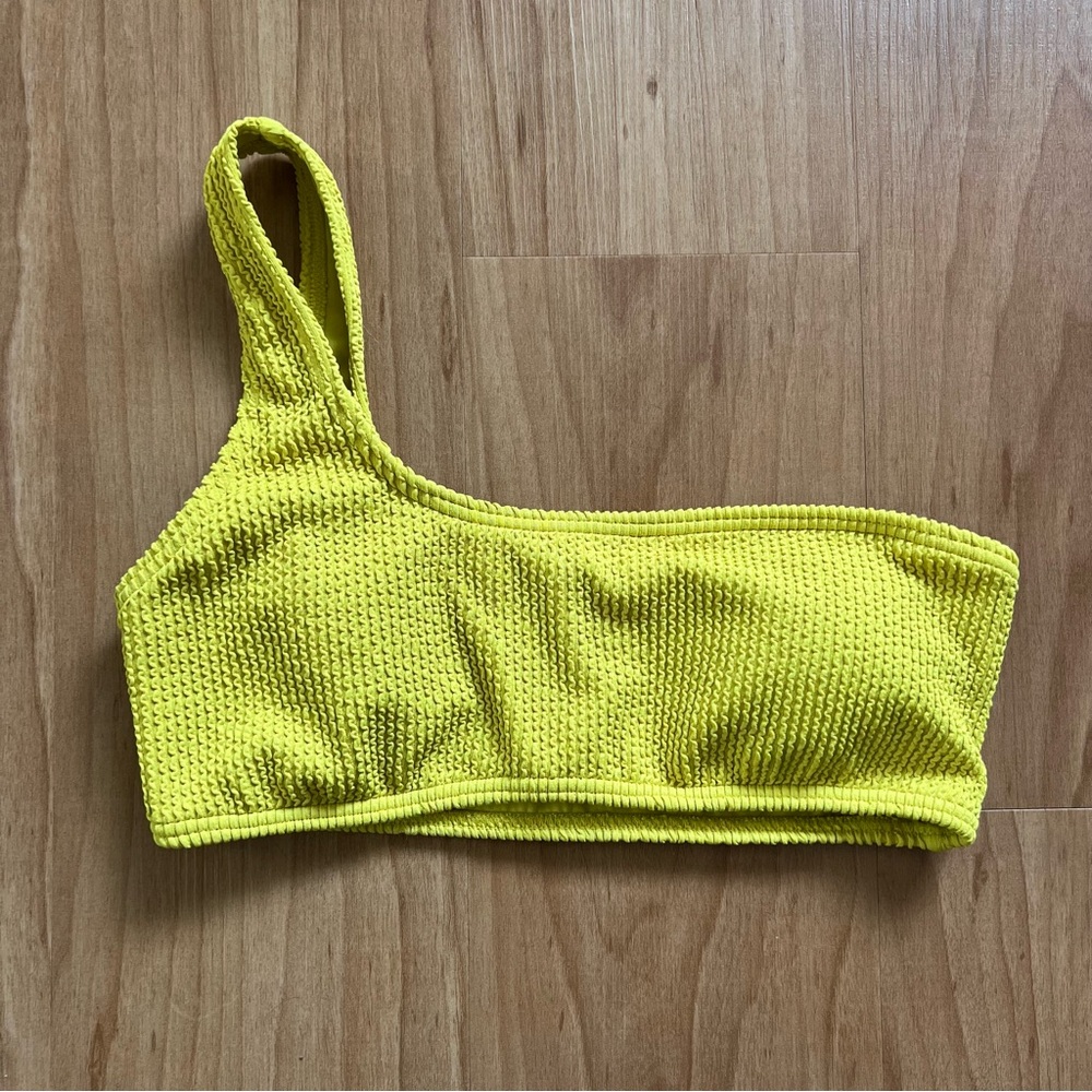 Billabong Summer High Lilly 1 Shoulder Bikini Top in tart lime (size small)